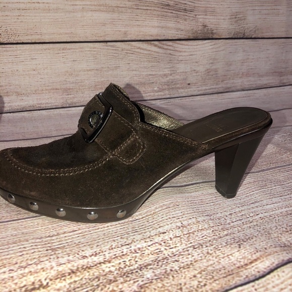 Stuart Weitzman Double Agent Cola Suede Mule - Picture 7 of 12